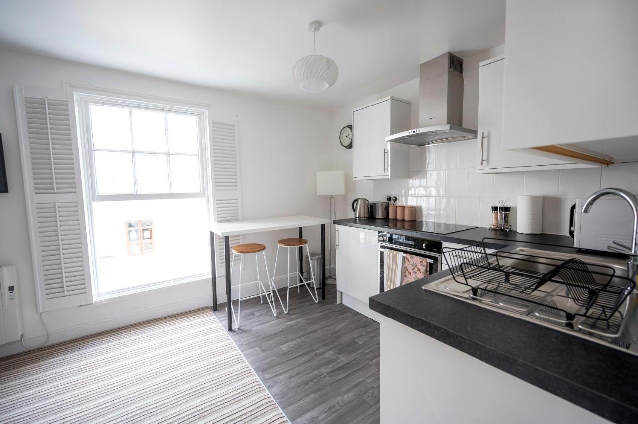 The Teapot Cottage In Town Centre Free Parking Стратфорд-апон-Эйвон Экстерьер фото