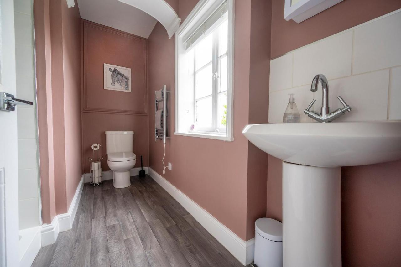 The Teapot Cottage In Town Centre Free Parking Стратфорд-апон-Эйвон Экстерьер фото