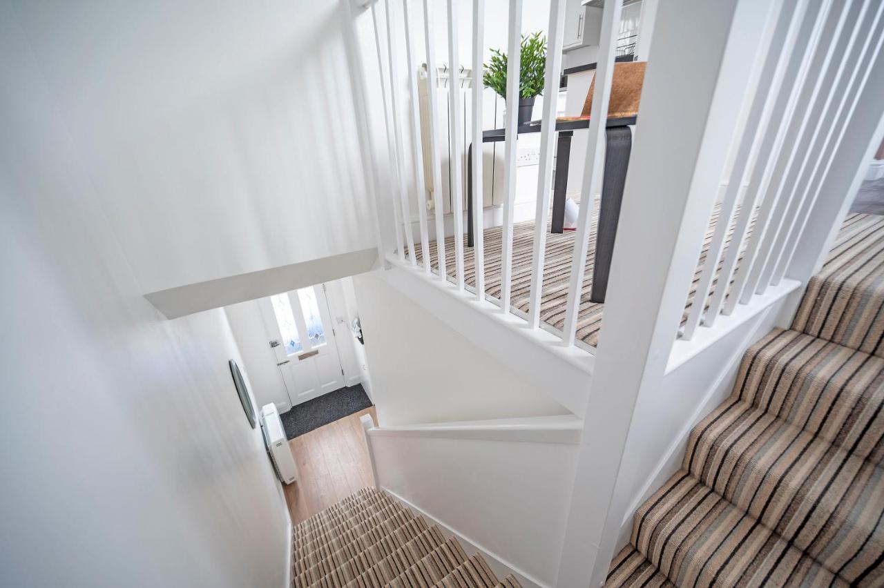 The Teapot Cottage In Town Centre Free Parking Стратфорд-апон-Эйвон Экстерьер фото