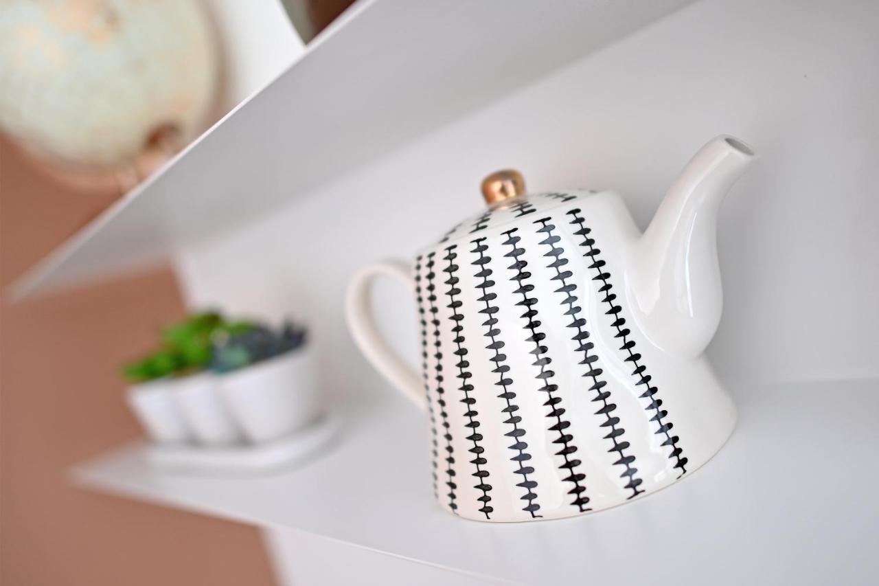 The Teapot Cottage In Town Centre Free Parking Стратфорд-апон-Эйвон Экстерьер фото